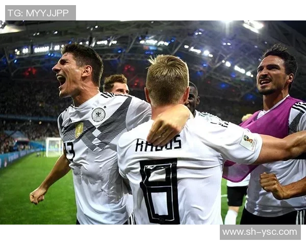 克罗斯的足球传奇：从天才少年到世界级中场的辉煌历程与成就