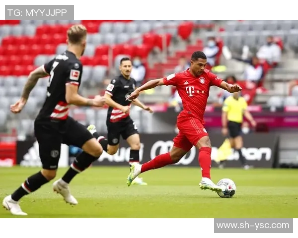 莱万重返安联球场引发拜仁球迷愤怒大嘘声感叹忘恩负义情绪高涨 莱万重返安联球场引发拜仁球迷愤怒大嘘声感叹忘恩负义情绪高涨