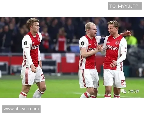 柏斯光荣与堪培拉联的激烈对决揭示澳超联赛新格局与未来发展潜力 柏斯光荣与堪培拉联的激烈对决揭示澳超联赛新格局与未来发展潜力