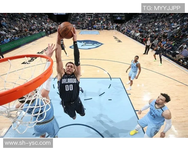 灰熊与勇士激战正酣文字直播全程回顾与精彩瞬间分析