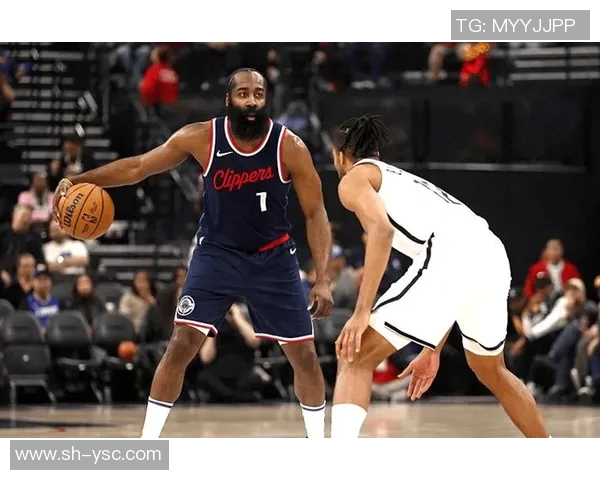 快船与火箭季后赛第二场激战回顾球星对决引发的精彩瞬间 快船与火箭季后赛第二场激战回顾球星对决引发的精彩瞬间