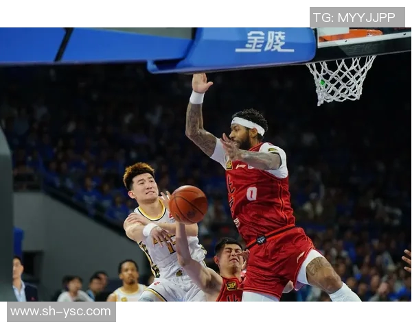 2017年辽宁队与浙江广厦队激战回顾：一场篮球盛宴的精彩瞬间与战术较量