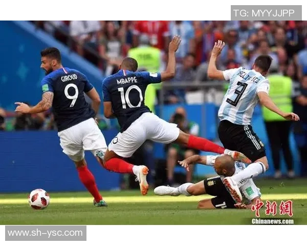 一方足球队迎战河床队期待精彩对决展现激情与实力的巅峰之战